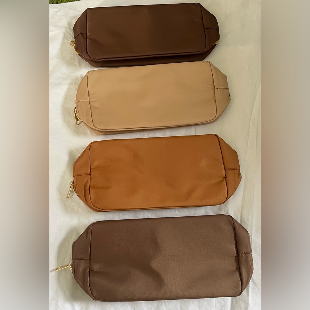 Cunno 4 Pcs Cosmetic Pouches with Chenille Letter - Picture 5 of 5